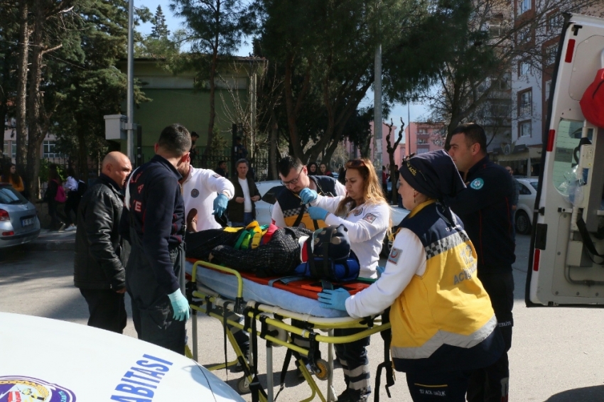 Polis memurunu darp etti, kaçarken kaza yaptı