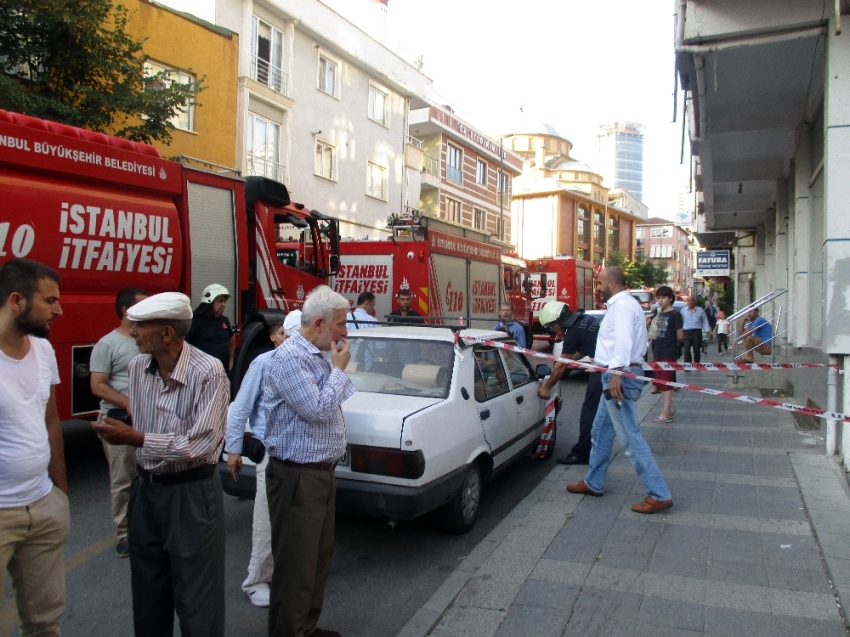 Üsküdar’da mobilya atölyesinde yangın paniği