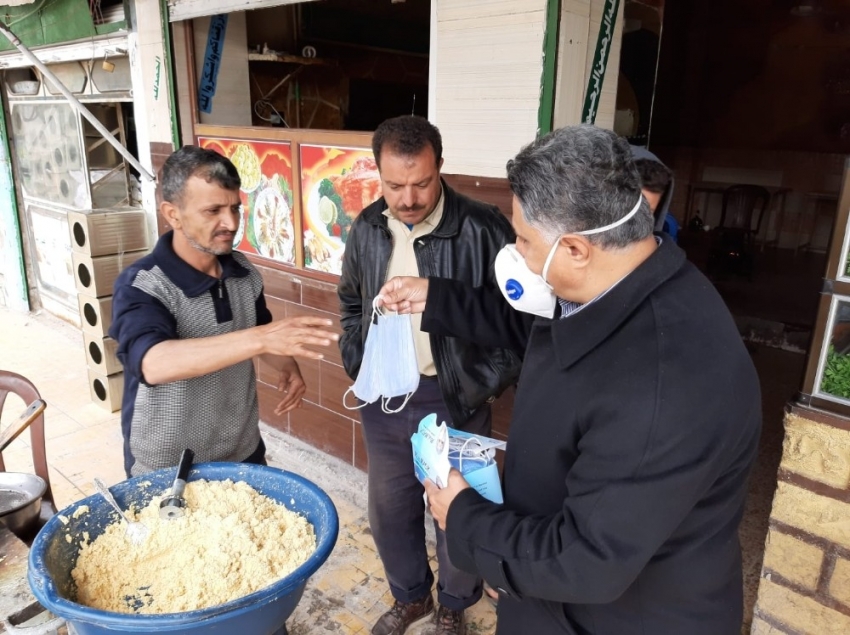 Barış Pınarı bölgesi esnafına maske ve eldiven