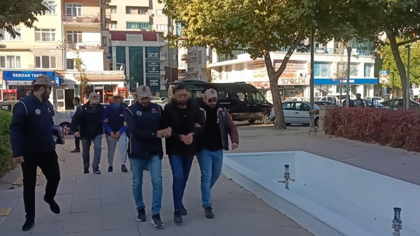 Terör örgütü DEAŞ’ın sözde iletişim sorumlusu ve komutanı tutuklandı