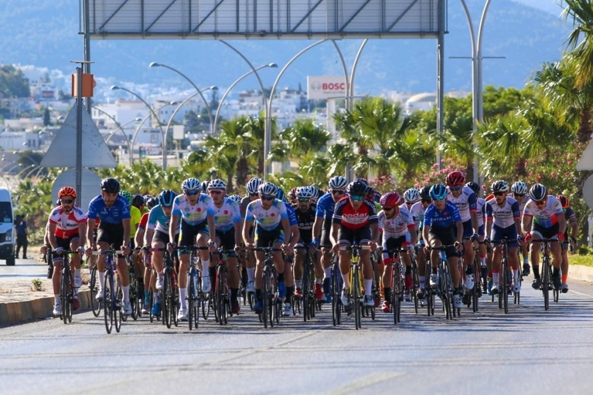 Binlerce bisikletli Bodrum’da pedallara bastı