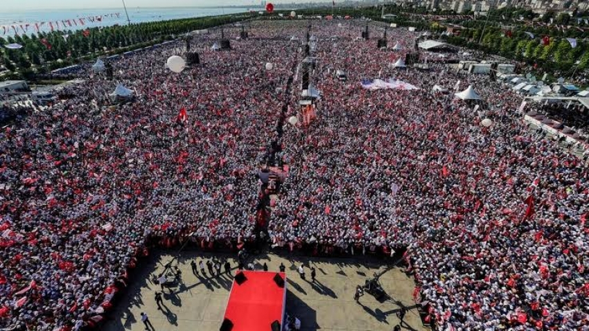 Kılıçdaroğlu, Maltepe miting alanına ulaştı