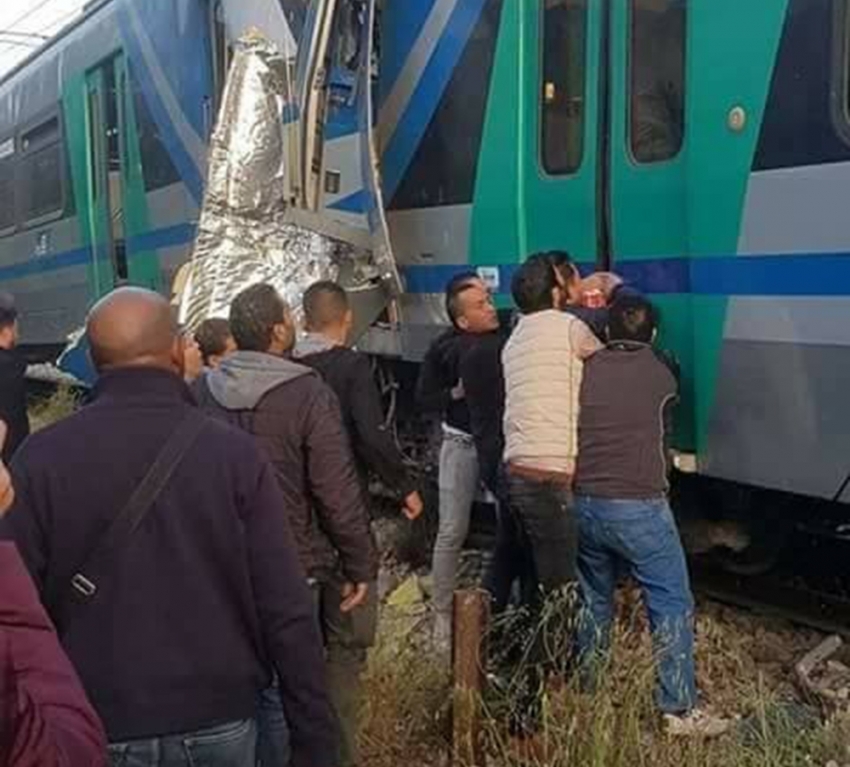 Tunus’ta iki tren çarpıştı: 1 ölü, 60 yaralı