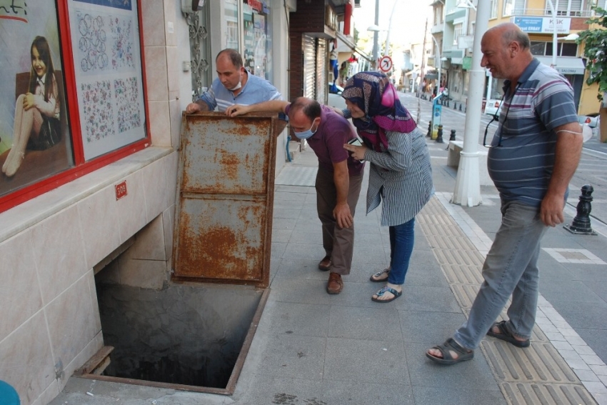 Kapağı açtığında şoke oldu