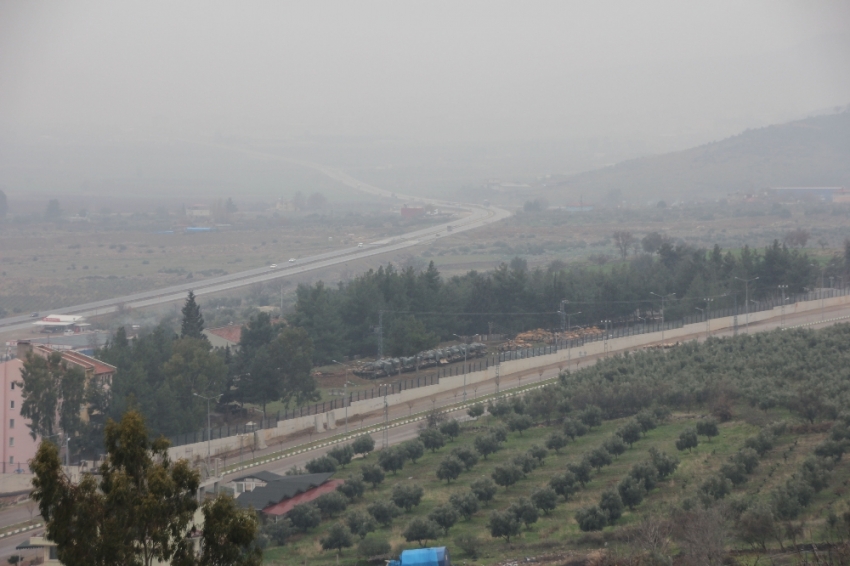 Hatay'da askeri hareketlilik sürüyor