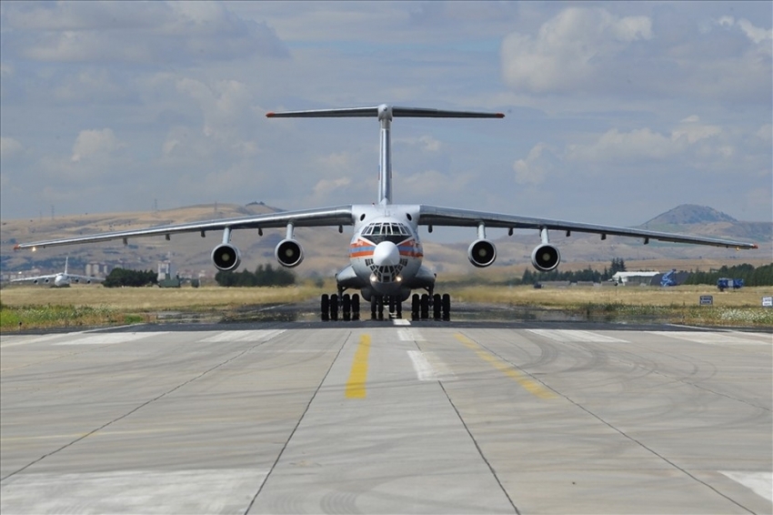 S-400’leri getiren 4. dev uçak Mürted’de