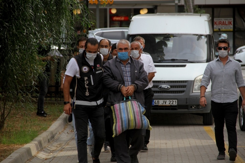 Fethiye’de ihaleye fesat karıştırdığı iddia edilen 3 kişi tutuklandı