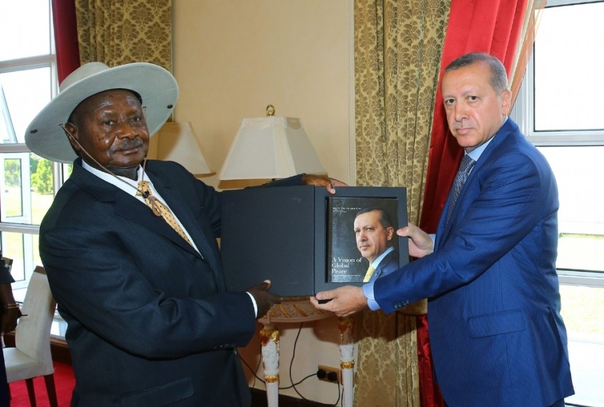 Erdoğan Ugandalı mevkidaşıyla görüştü