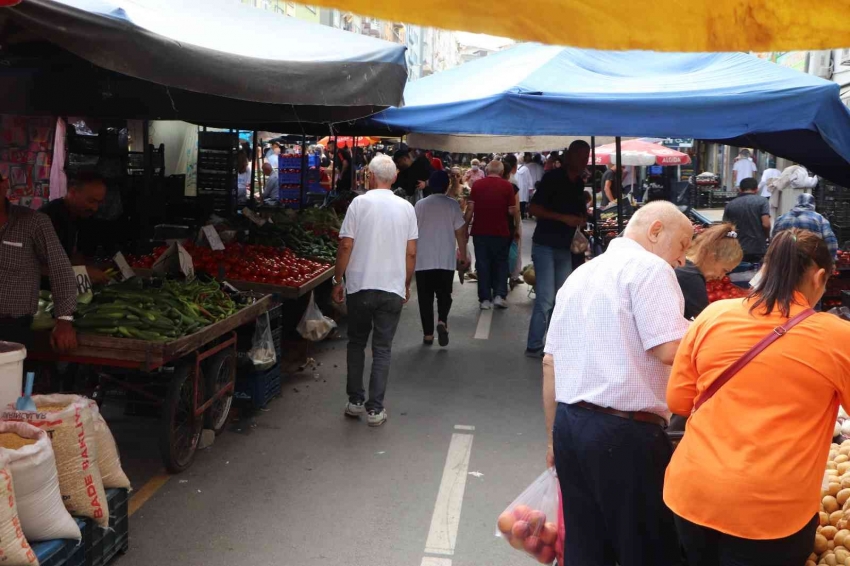 Pazar fiyatlarında düşüş sürüyor