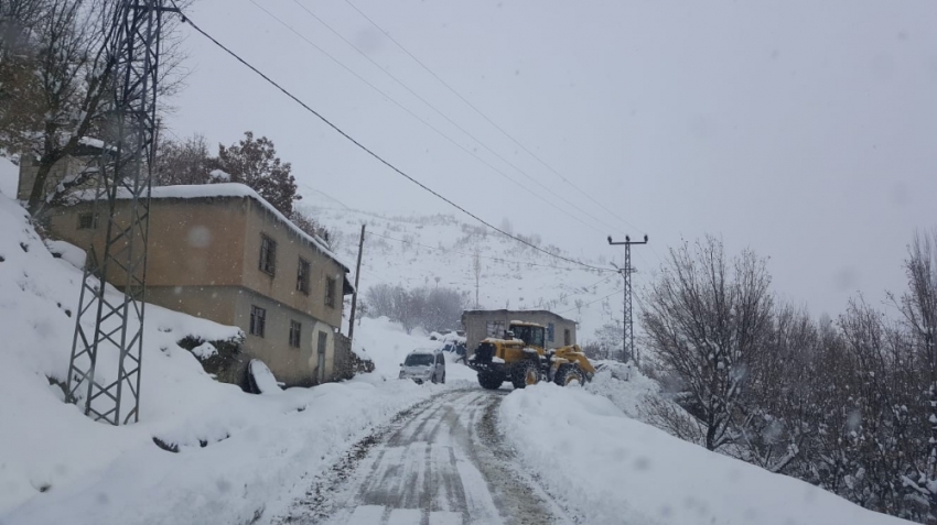 Siirt’te 60 köy yolu ulaşıma kapandı