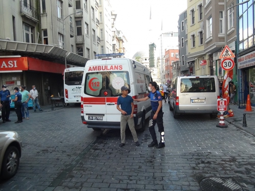 Taksim’de tiner kullanan iki kardeş birbirini yaktı: 1 ağır yaralı