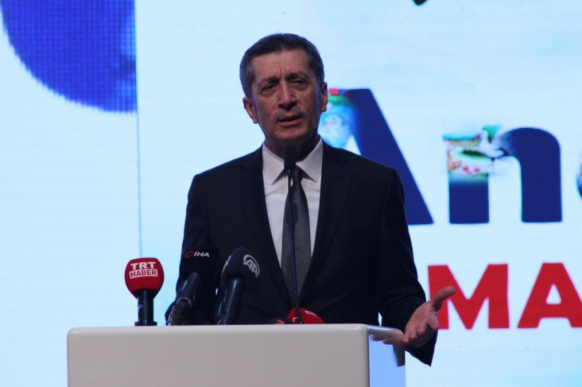 Bakan Selçuk: 