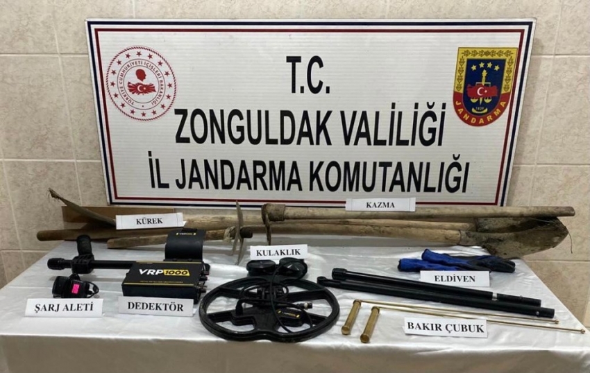 Kaçak kazı yaparken suçüstü yakalandılar: 4 gözaltı