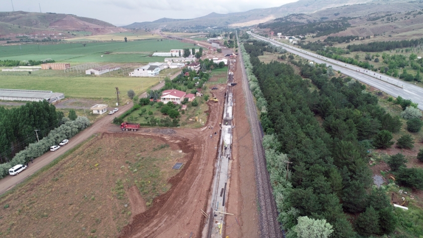 Yüksek Hızlı Tren Projesinde gece gündüz mesai