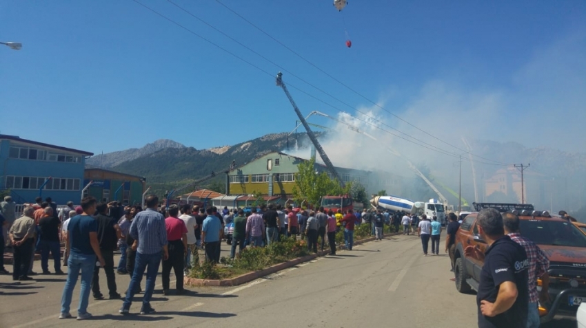 Konya’da silah fabrikasında büyük yangın