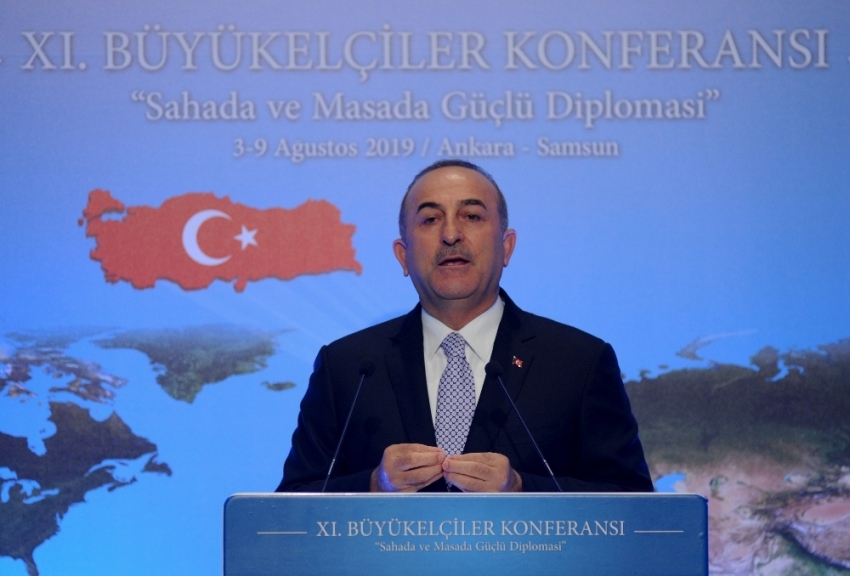 AB’li Yunan komisere Çavuşoğlu’ndan Yunanistan mesajı