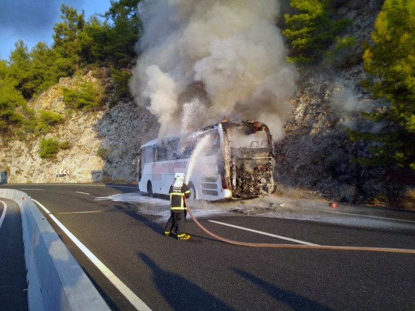 Muğla’da otobüs yangını