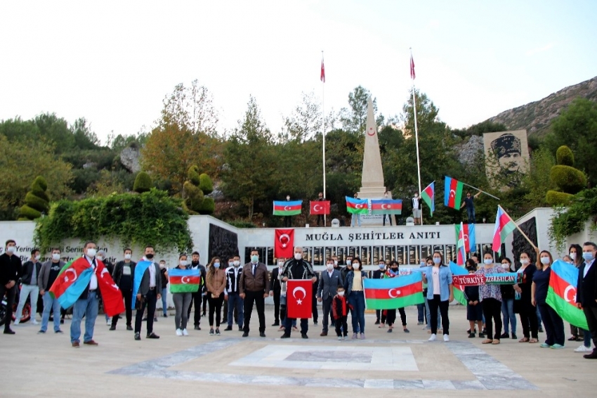 Sağlıkçılardan kardeş Azerbaycan’a destek konvoyu