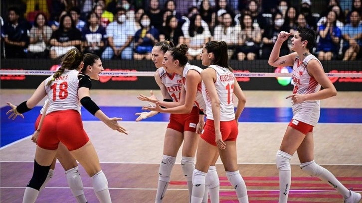 A Milli Kadın Voleybol Takımı, FIVB Milletler Ligi'nde finalde