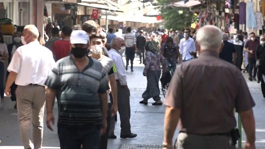 Erkekler yaşam süresinin kısalmasında kadınları bahane etti