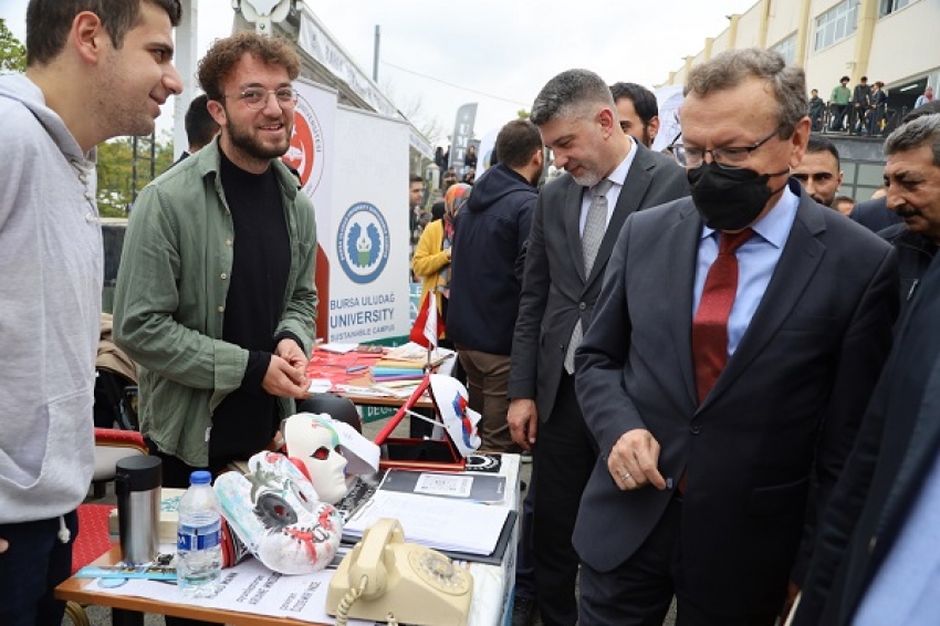 Bursa Büyükşehir'den ‘Üniversitene Hoş geldin' şöleni