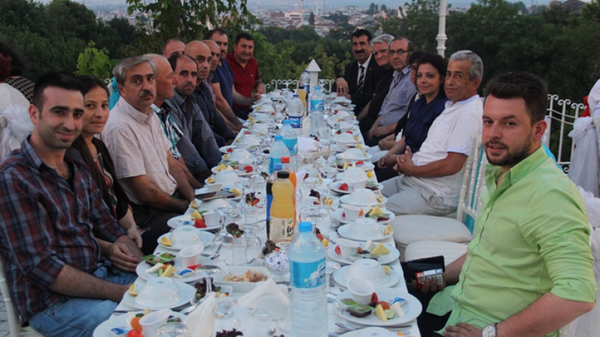 Damızlık koyun keçi yetiştiricileri birliği başkanları iftarda buluştu