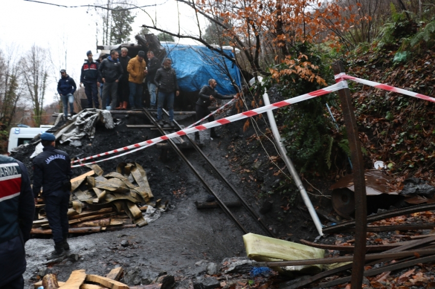 Vali Bektaş’tan maden ocağındaki patlamaya ilişkin açıklama