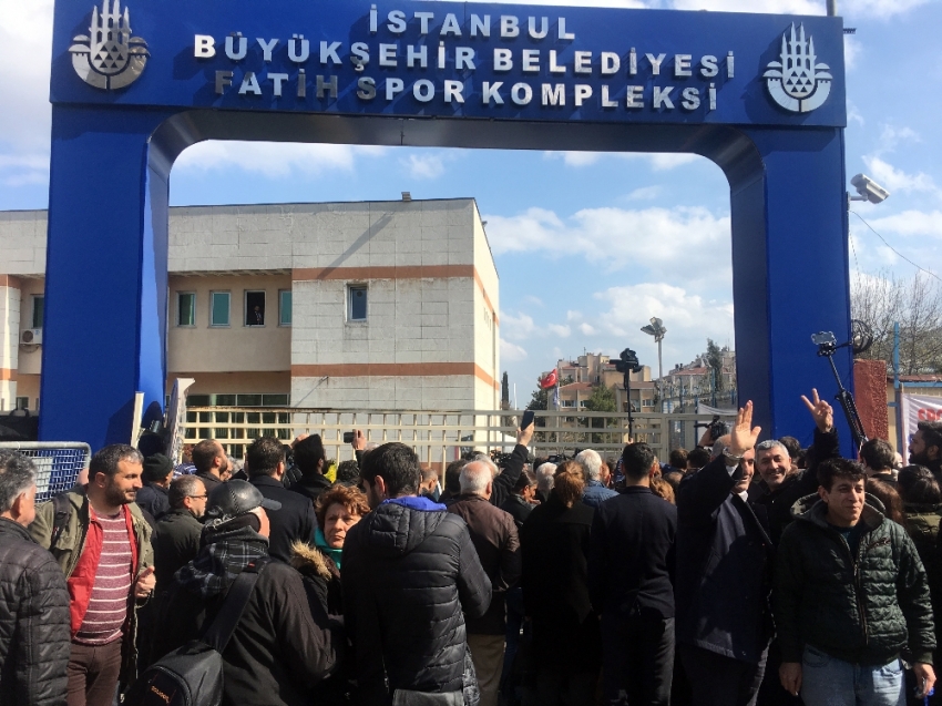 Fatih’te geçersiz sayılan 7 bin 618 oyun yeniden sayımına başlandı