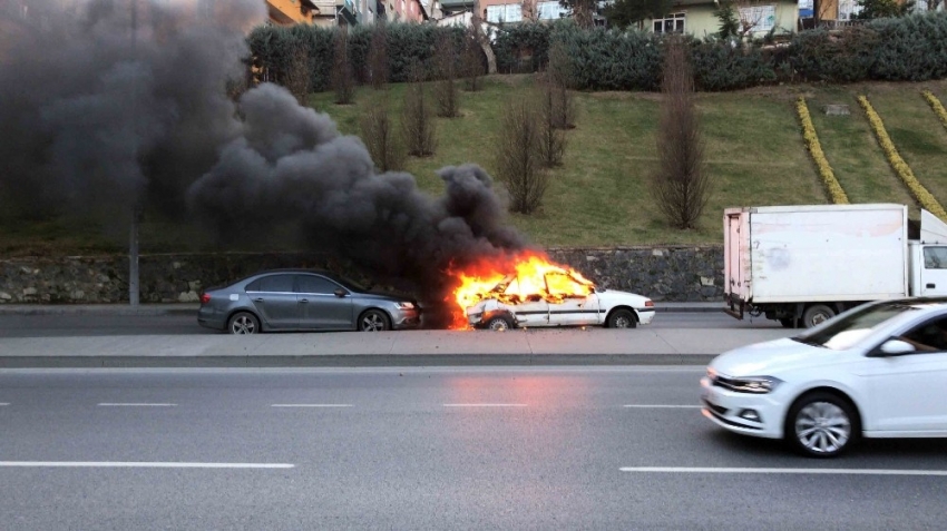 Şişli’de LPG’li otomobil alev alev yandı