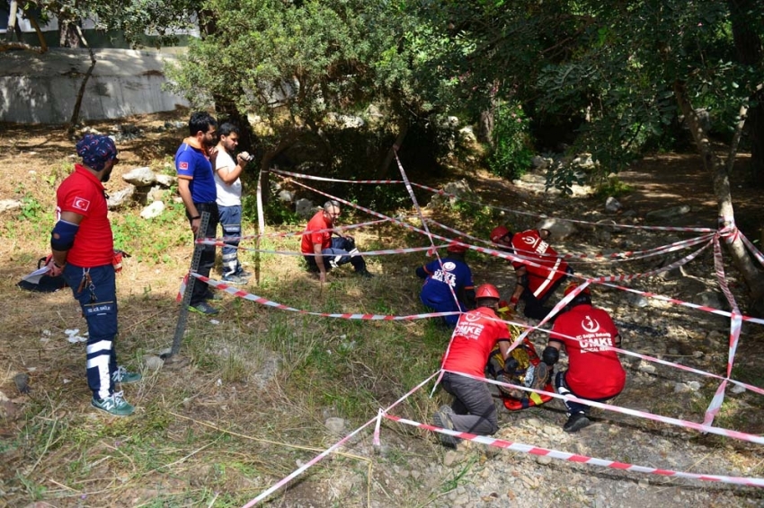 Gerçeğini aratmayan kurtarma tatbikatı