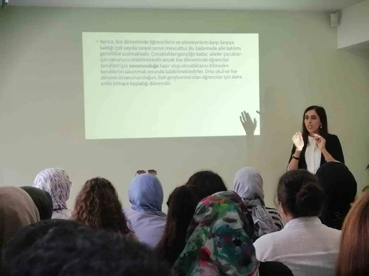 ABA otizm eğitim merkezinden farkındalık semineri
