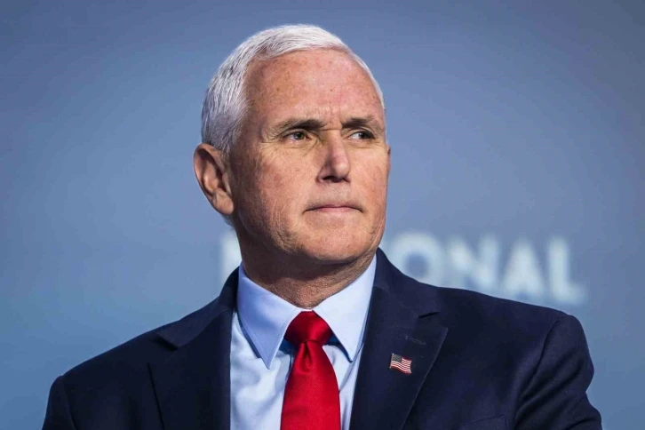 ABD’de başkanlık yarışı kızışıyor: Eski Başkan Yardımcısı Mike Pence resmen aday oldu
