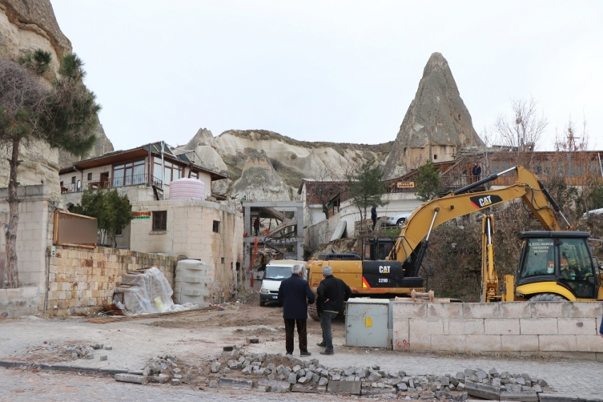 Kapadokya’da 2 haftada 27 kaçak yapı yıkıldı