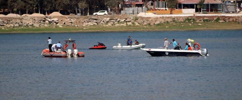 Bakımını yaptığı jet skiden düşüp boğuldu