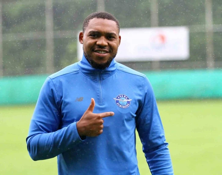 Adana Demirspor, Assombalonga ile yollarını ayırdı
