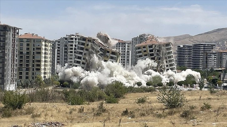 Afet bölgesindeki lisanssız elektrik üretim tesisleri yaptırımlardan 1 yıl muaf olacak