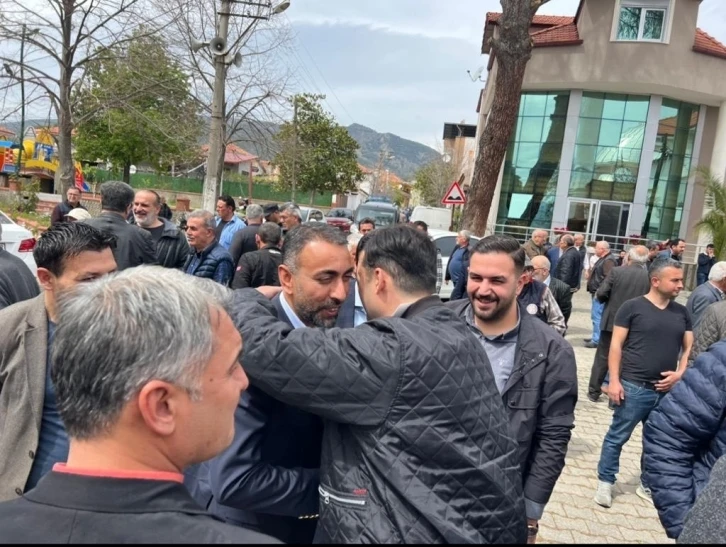 AK Parti Aday Adayı Eşin, Aydınlılarla buluşmaya devam ediyor
