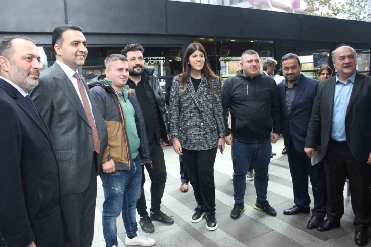 AK Parti İstanbul Milletvekili Adayı Ayaydın: "AK Parti olarak milletin kurmuş olduğu bir siyasi partiyiz"
