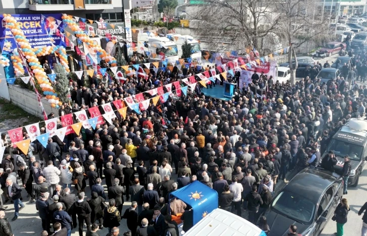 AK Parti’nin Pamukkale Adayı Pekdemir’den miting gibi SKM açılışı
