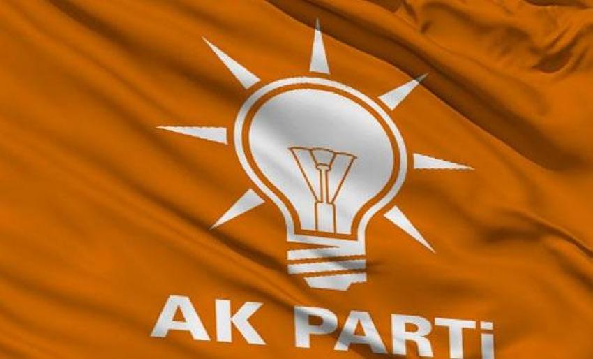 AK Parti'nin oyu kaç puan arttı?