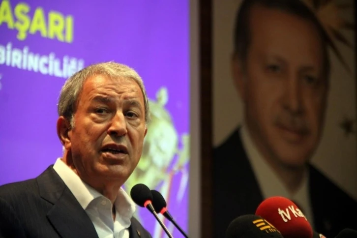 Akar: "PKK’lı, YPG’li köpeklerle, piçlerle bizi durdurmaya çalışıyorlar"
