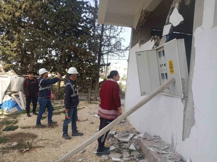 Akdeniz Üniversitesi ekipleri deprem hasar tespit çalışmalarına destek verdi
