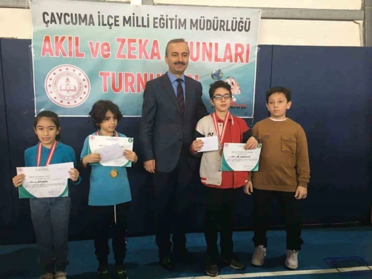 Akıl ve Zeka Oyunları ilçe turnuvaları tamamlandı
