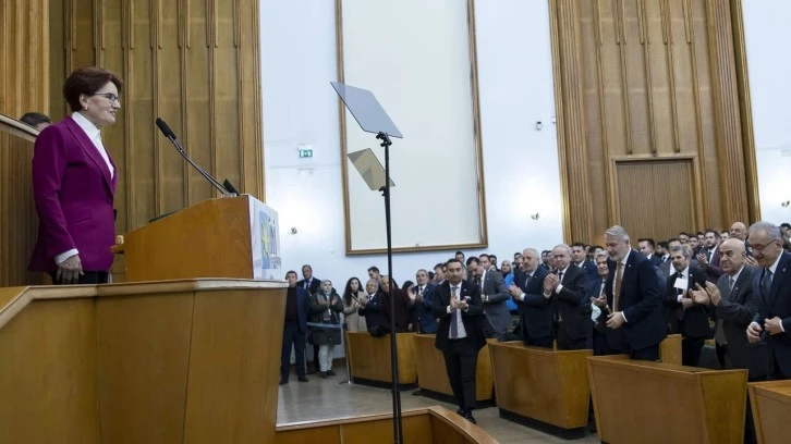 Akşener: 7 cihan önümüze dikilse de milletimizin kaderiyle kumar oynatmayacağız. Vakit ayağa kalkma vaktidir