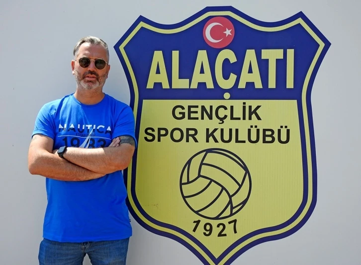 Alaçatıspor yöneticileri istifa etti
