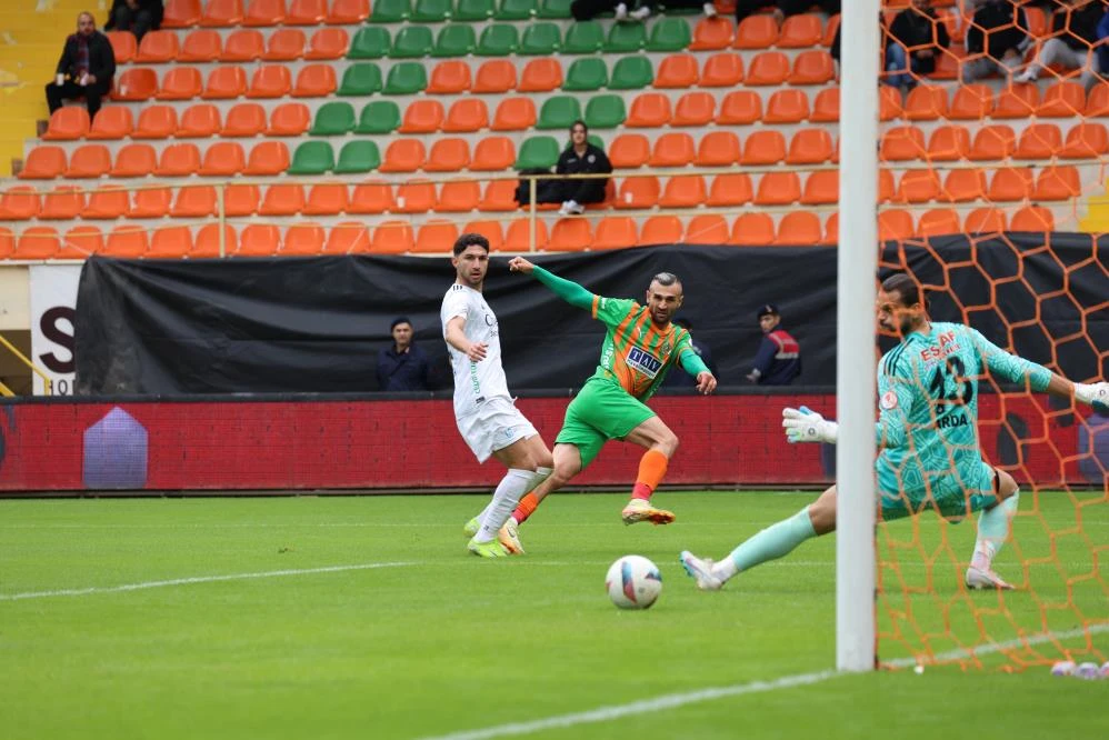 Alanyaspor rahat turladı