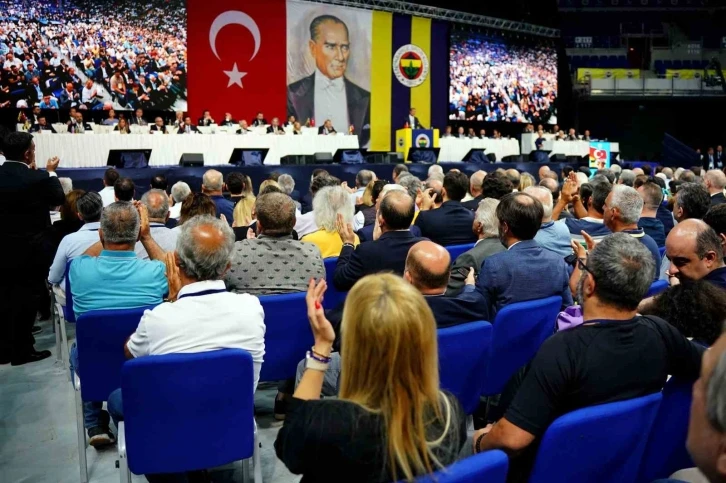 Ali Koç: "Futbolda ne deseniz hakkınız var ama mali konularda bir şey söylemeyin"
