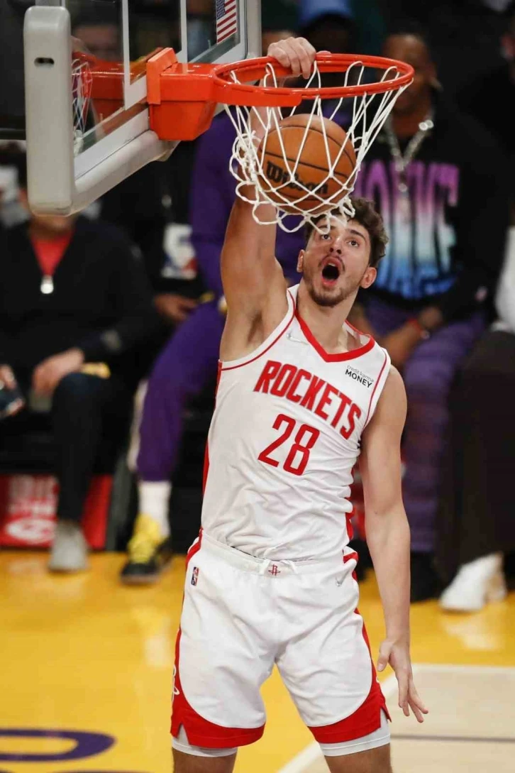 Alperen Şengün, bu sezon 17. kez double-double yaptı