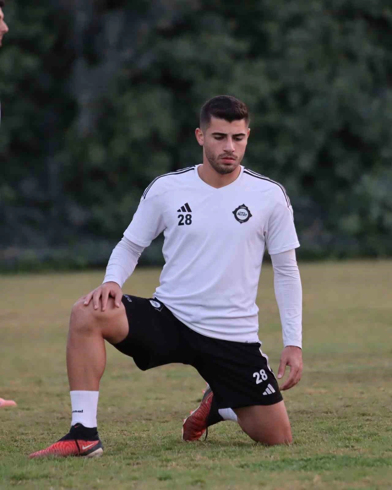 Altay’da Mehmet Gündüz sakatlandı
