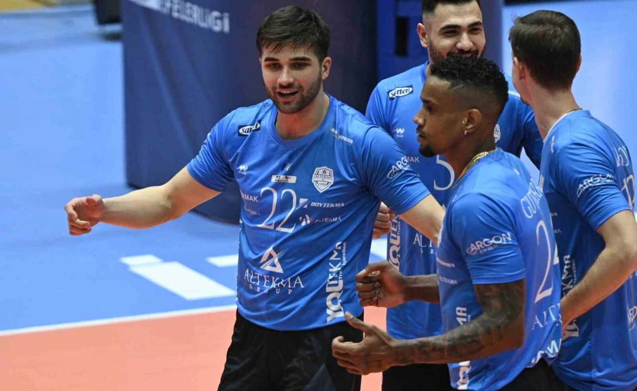 Altekmalı voleybolcular, istatistikleriyle zirvede
